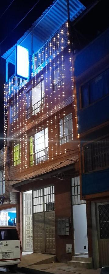 Hotel Danubio ボゴタ エクステリア 写真
